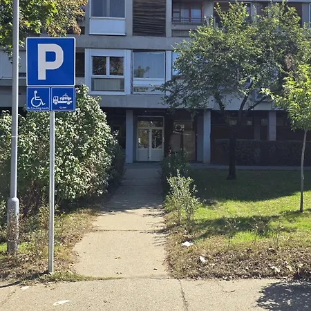 10 Апартаменты *